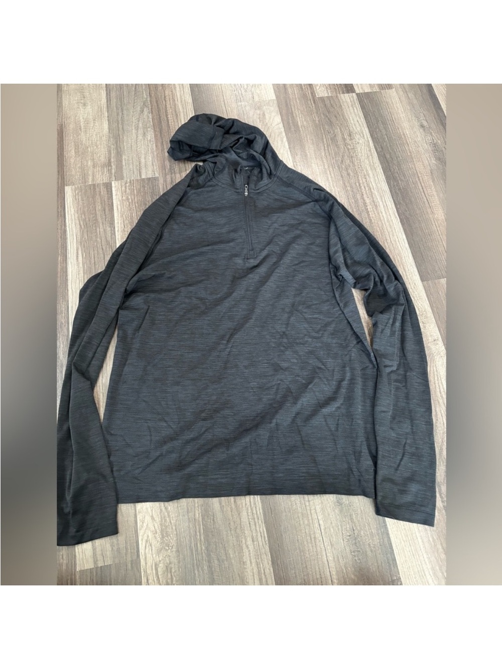lululemon athletica Men's Dark Gray Hooded Half-Zip Pullover